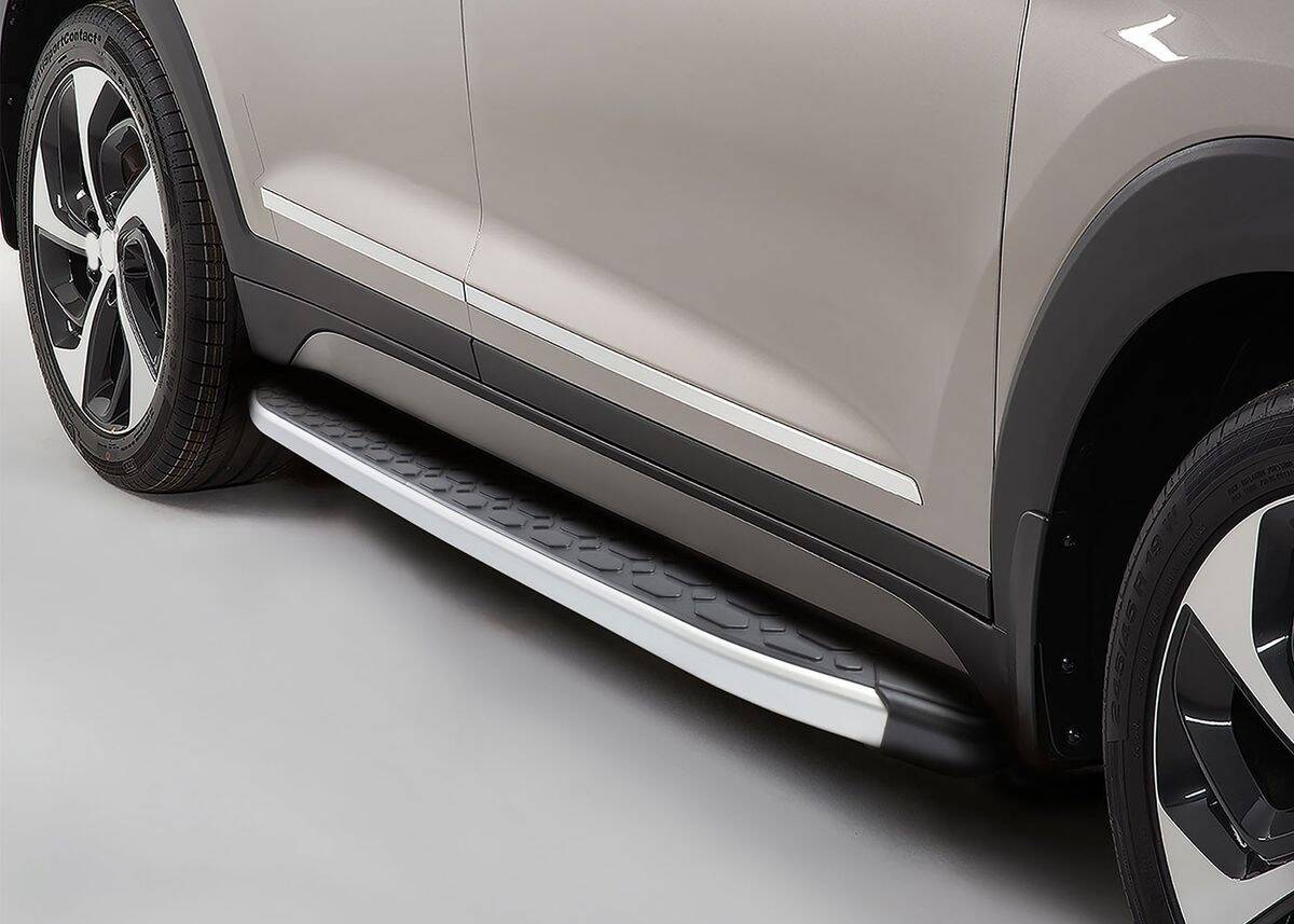 audi-q3-blackline-yan-basamak-aluminyum-2011-ve-sonrasi-82105-17-B.jpg